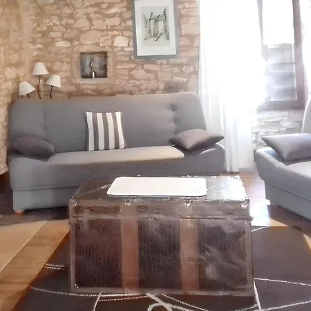 Maison Charmante A Avec Piscine Partagee *